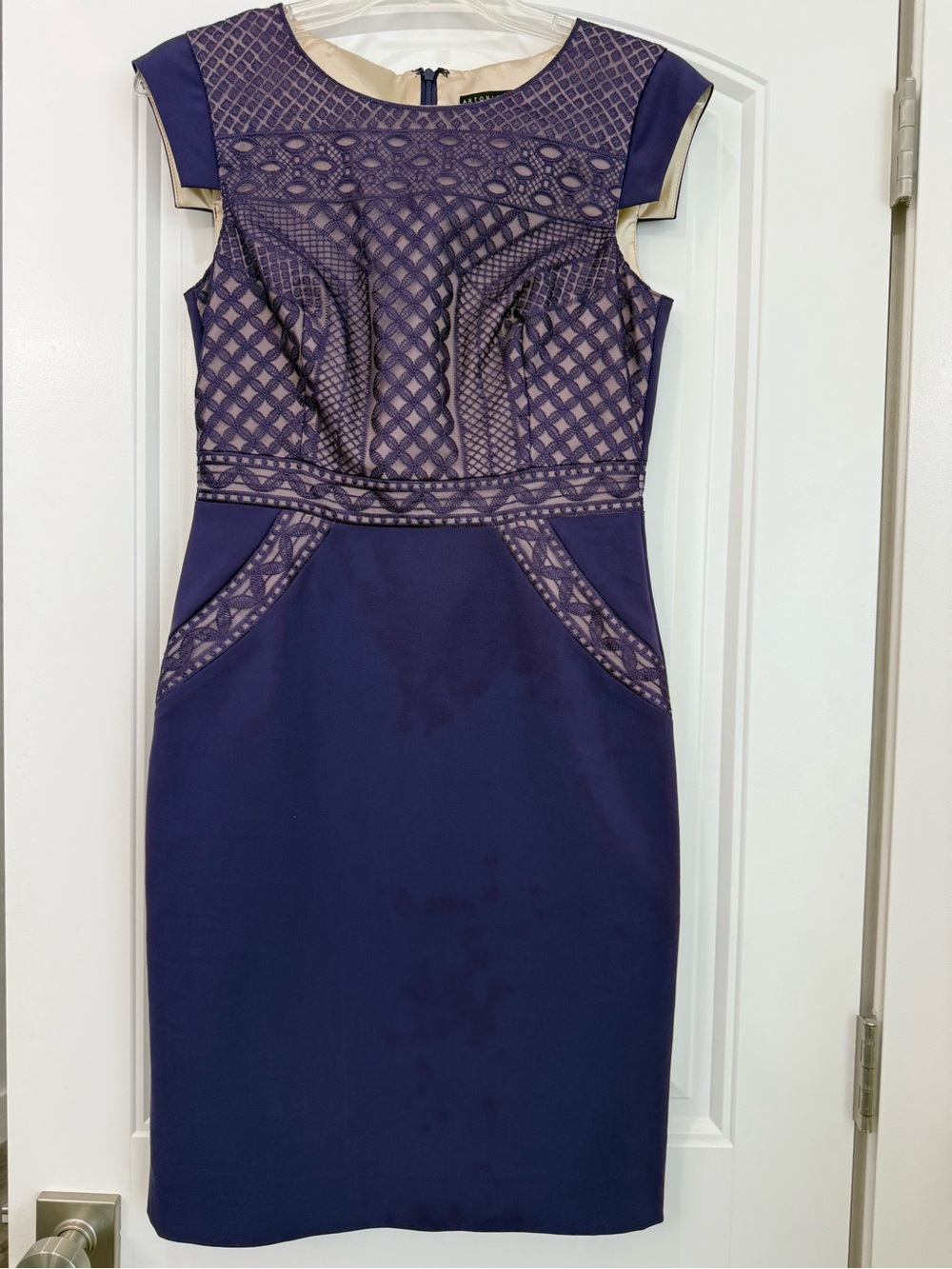 ANTONIO MELANI Navy and Cream Embroidered Sheath Midi Dress